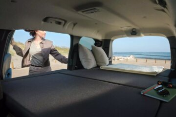 オプションで選べる折り畳み式専用マットレス