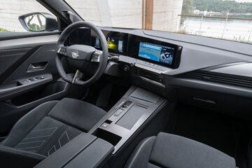 アストラのインテリア