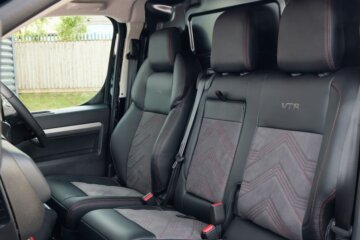 VTRロゴ入り専用スポーツシート